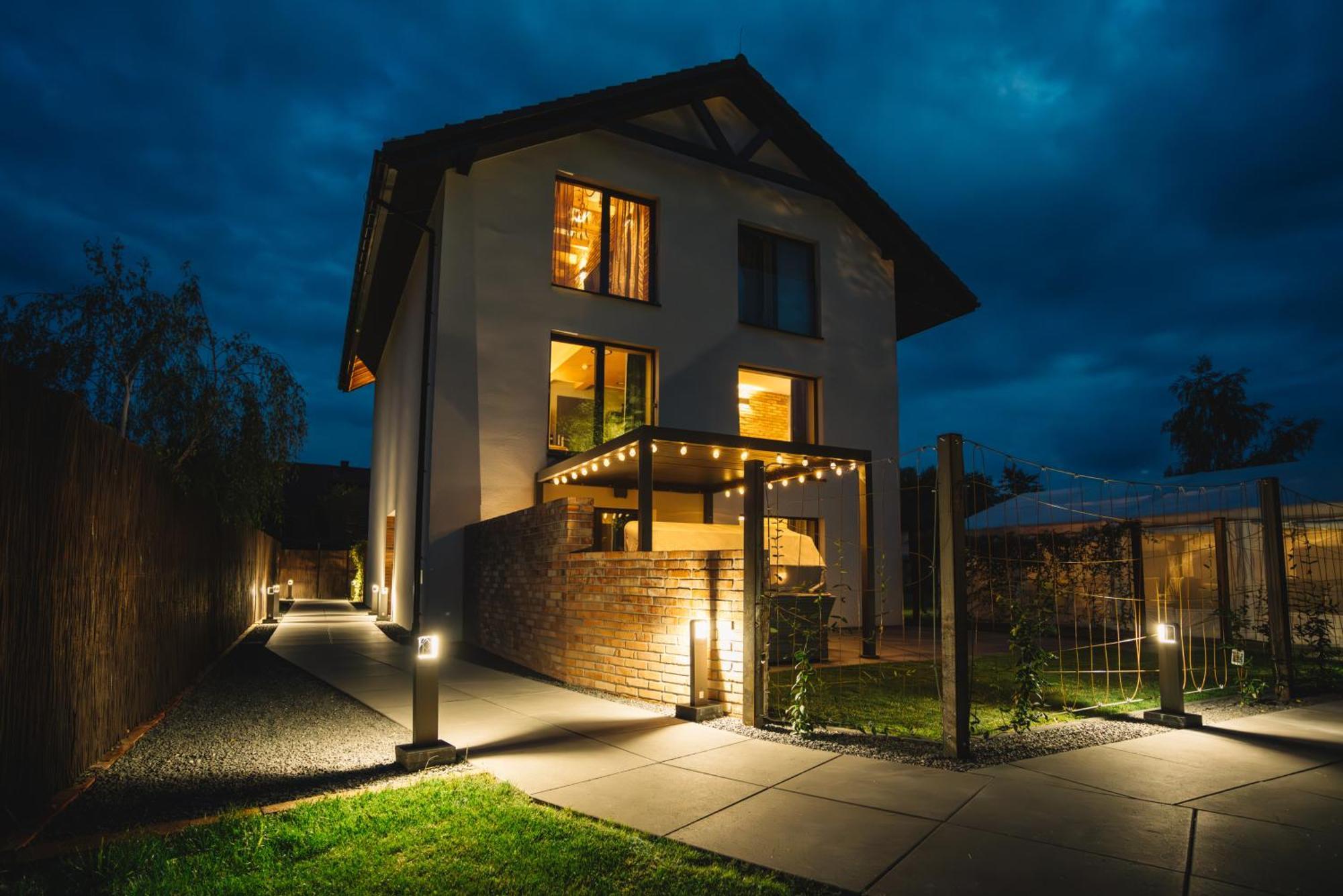 H&G Boutique Apartments Освиенцим Екстериор снимка