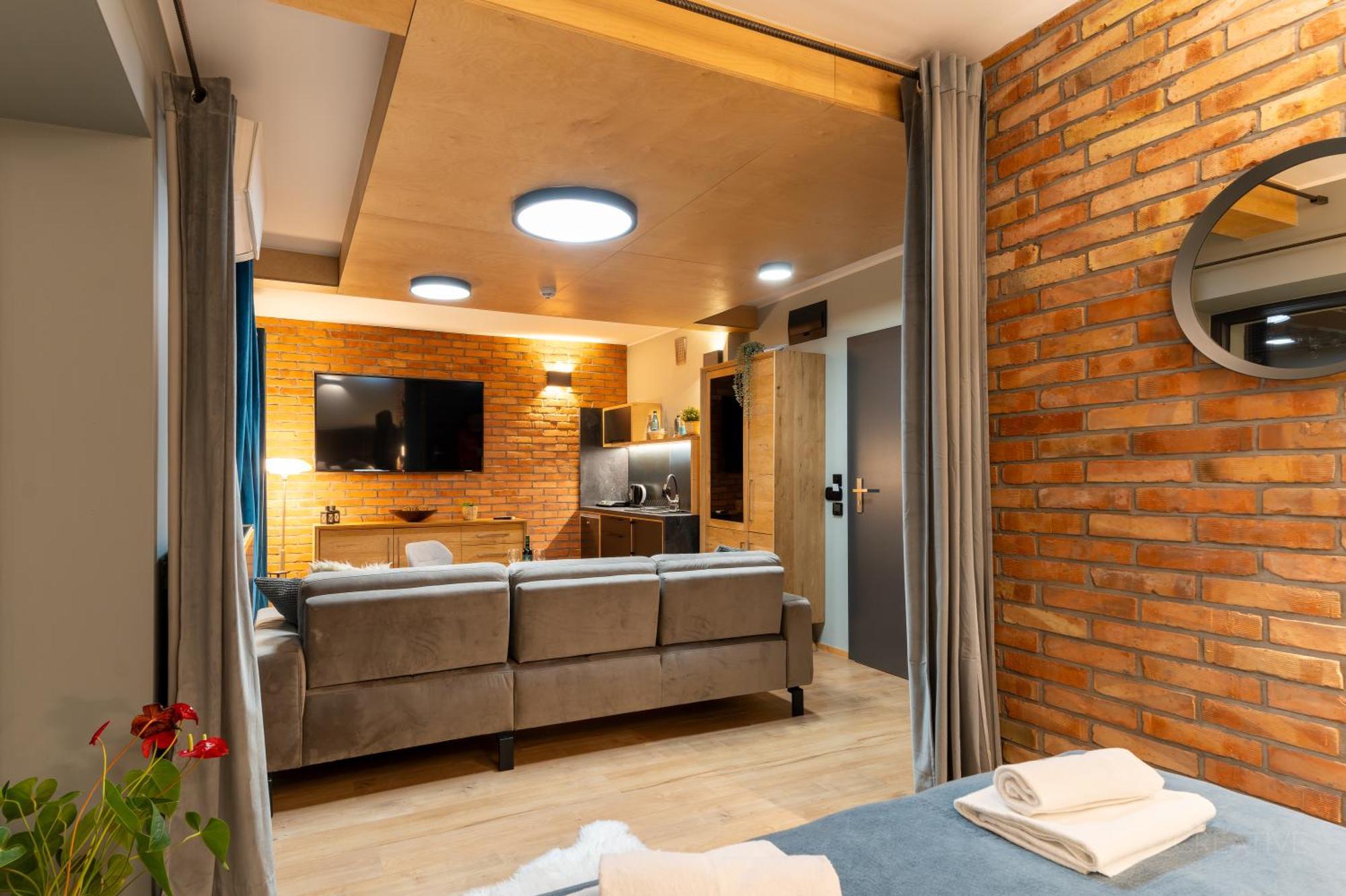 H&G Boutique Apartments Освиенцим Екстериор снимка